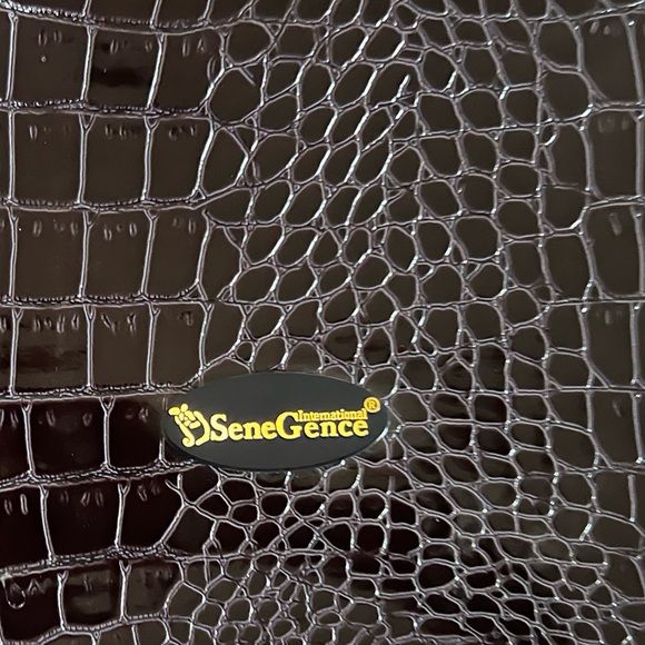 🎁 5 for $15🎁 Sengence Makeup Bag Case with zippered departments and Mirror - Picture 3 of 9